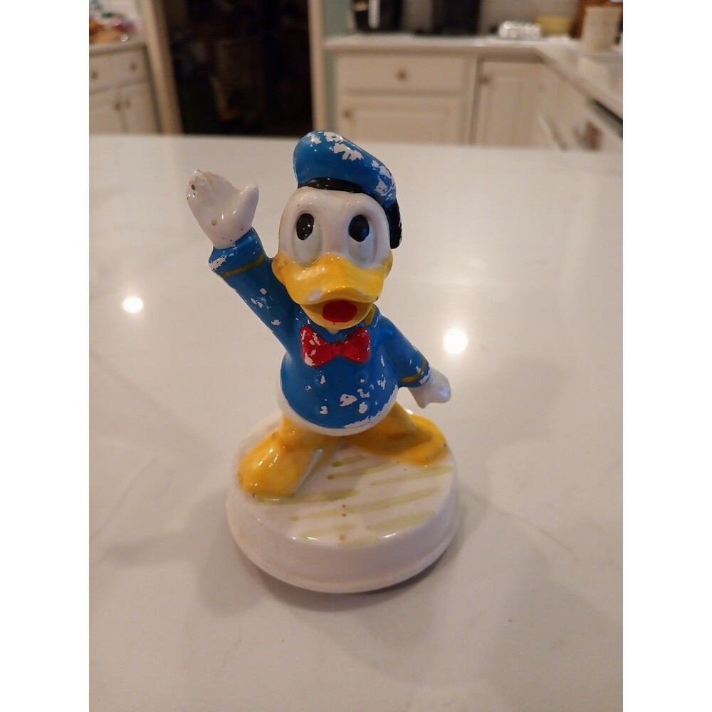 Vintage Schmid Donald Duck Music Box Plays "It's A Small World" Works!